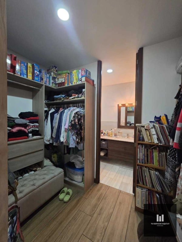 Bello Apartamento  en Venta Zona 15 VH1 de 2 habitaciones - 5