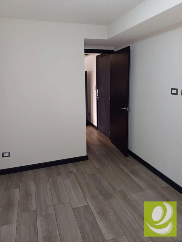 VENDO APARTAMENTO EN MARISCAL Y PERIFERICO ZONA 11 - 5
