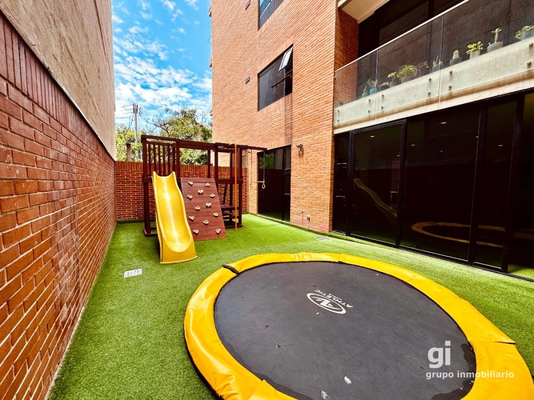 Lindo apartamento en venta en Edificio Baden, Zona 15 - 7