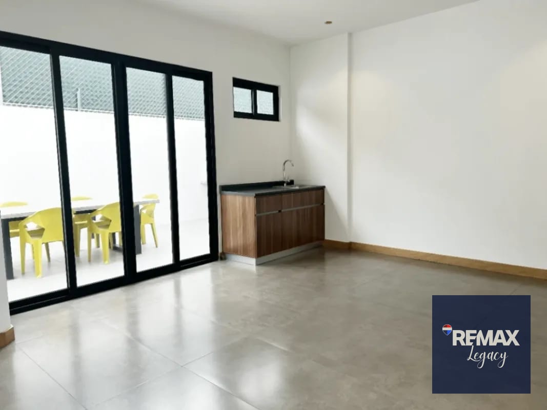 Apartamento Renta | La Villa, Zona 14 — Apartamento en Alquiler en Zona 14, Guatemala, Ciudad — foto 3 de 12