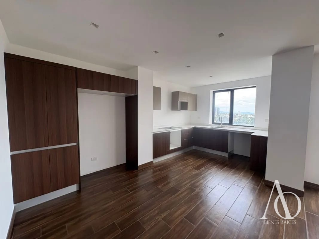Apartamento en Alquiler / Venta Edificio Vila Quince, zona 15 VH2 N8 / EN DIRECTO 01 — Apartamento en Alquiler en Vila Quince, Zona 15, Guatemala, Ciudad — foto 12 de 15