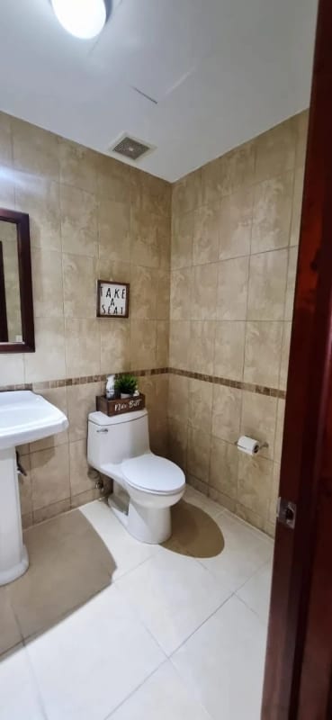 Venta de Apartamento Zona 14 Edificio Antiguo — Apartamento en Venta en San Patricio, Zona 14, Guatemala, Ciudad — foto 5 de 11