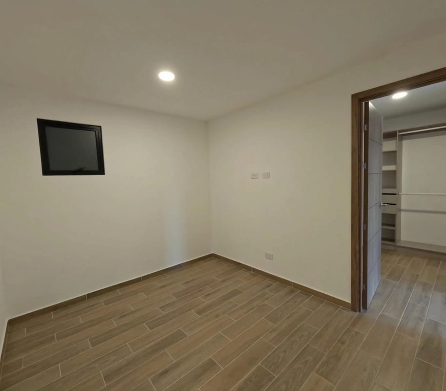 Hermoso Apartamento en Venta Zona 14 — Apartamento en Venta en Parque 14, Zona 14, Guatemala, Ciudad — foto 2 de 8