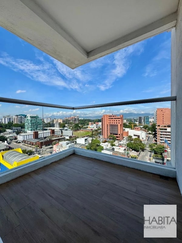 Apartamento en Venta en Condado 14, zona 14 - 3