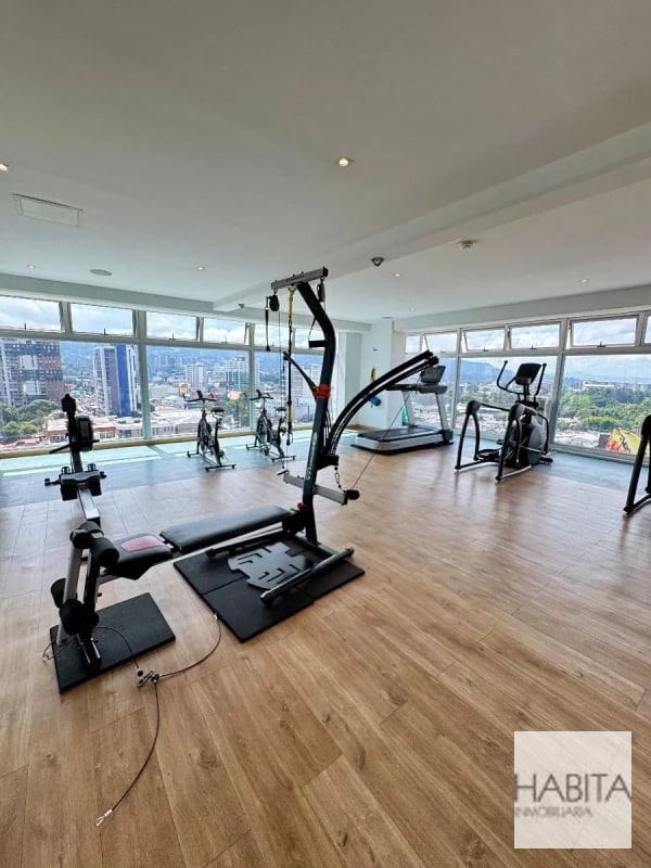 Apartamento en Venta en Condado 14, zona 14 - 2