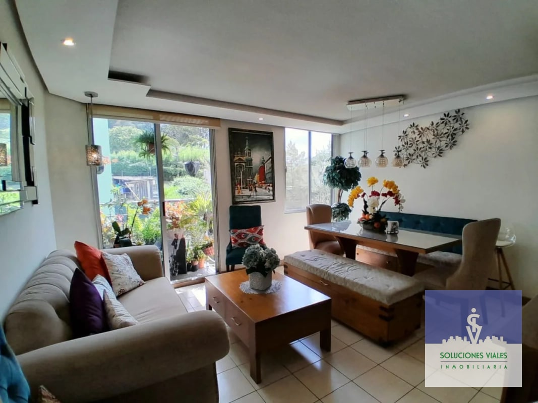 APARTAMENTO EN VENTA CON MEJORAS EN ALTOS DE SABANA, ZONA 17 - 1