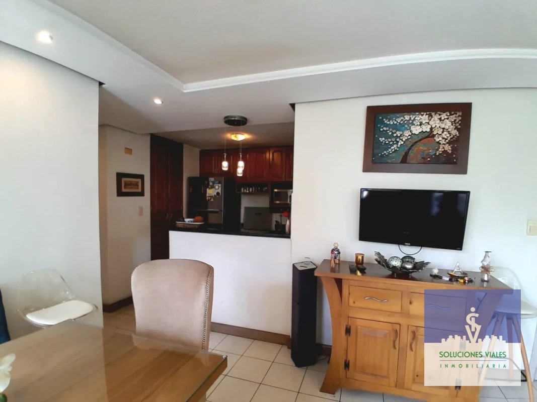 APARTAMENTO EN VENTA CON MEJORAS EN ALTOS DE SABANA, ZONA 17 - 7