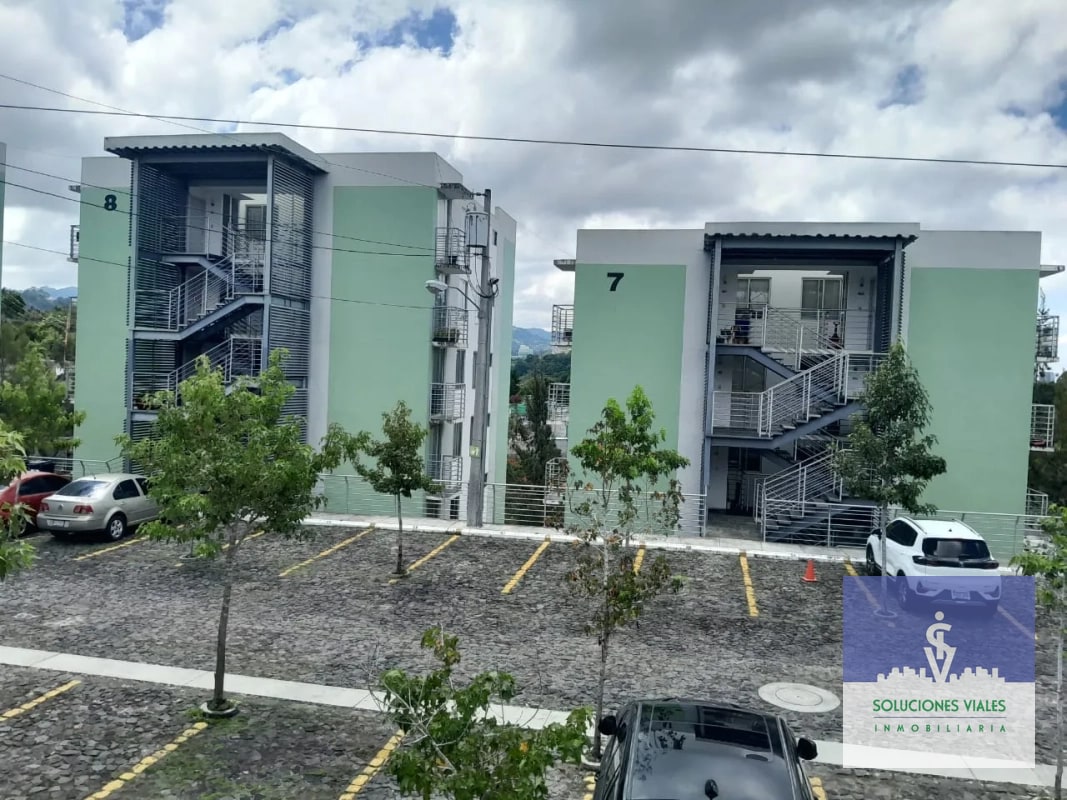 APARTAMENTO EN VENTA CON MEJORAS EN ALTOS DE SABANA, ZONA 17 - 2