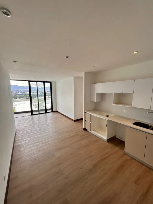 APARTAMENTO EN VENTA ZONA 13 — Apartamento en Venta en Zona 13, Guatemala, Ciudad — foto 1 de 9