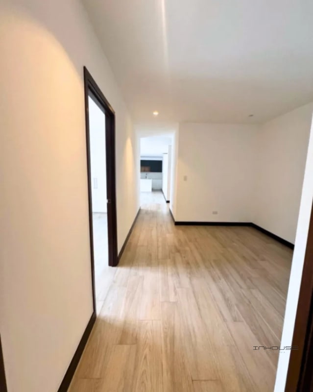 APARTAMENTO EN RENTA ZONA 13 IRIDIA CON AMPLIA TERRAZA - 6