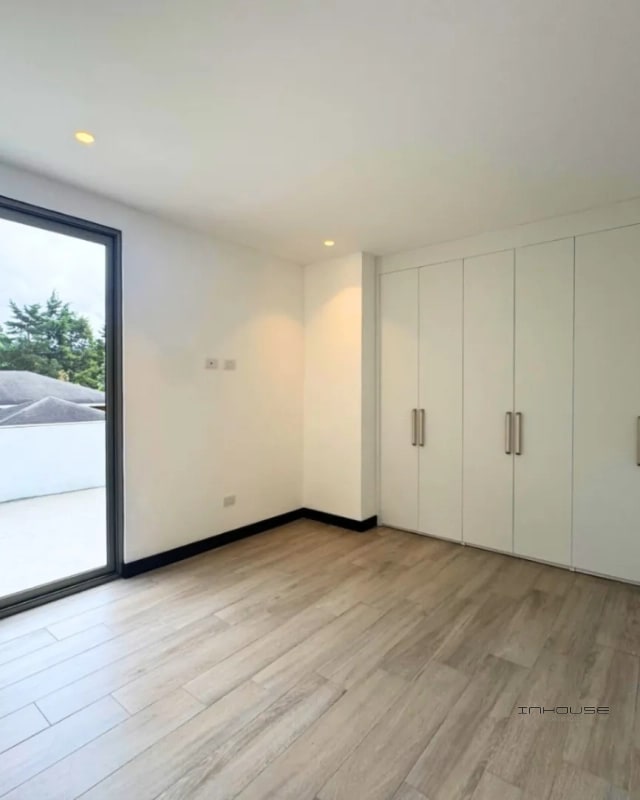 APARTAMENTO EN RENTA ZONA 13 IRIDIA CON AMPLIA TERRAZA - 3