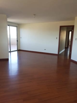 Renta Apartamento, 4 hab, Gemas zona 11 Cd. Gautemala — Apartamento en Alquiler en Las Gemas, Zona 11, Guatemala, Ciudad — miniatura 1 de 8