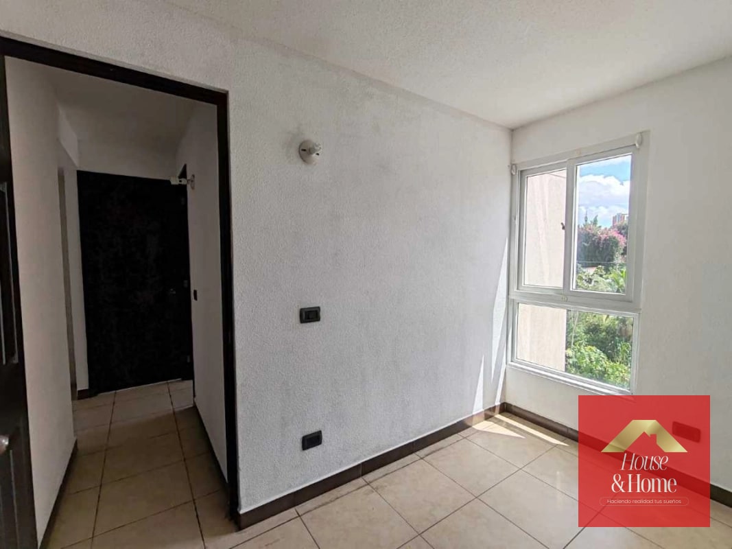 Apartamento en venta zona 11 Torre Mariscal - PARA INVERSIÓN - 2