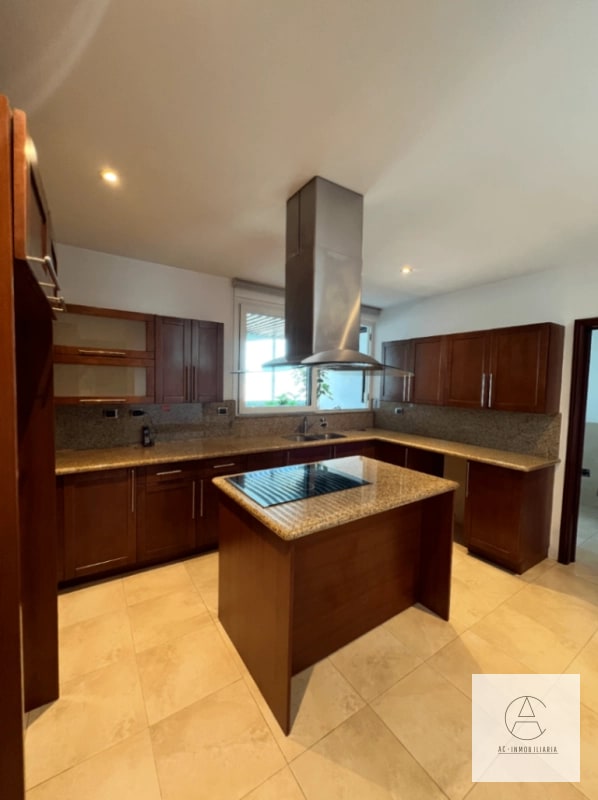 Lindo apartamento en venta en Torre Real - 9