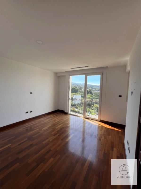 Lindo apartamento en venta en Torre Real - 6