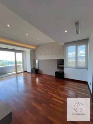 Lindo apartamento en venta en Torre Real — Apartamento en Venta en Torre Real, Carretera a El Salvador, Guatemala, Ciudad — miniatura 4 de 17