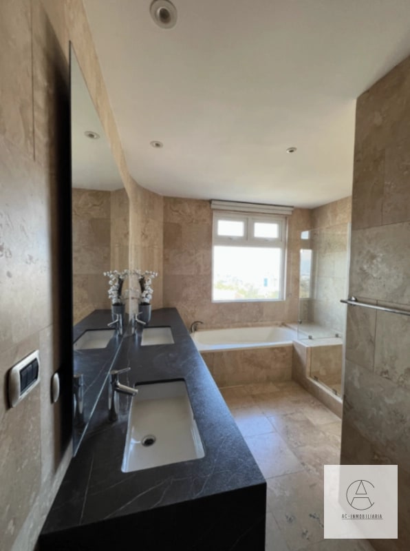 Lindo apartamento en venta en Torre Real - 3