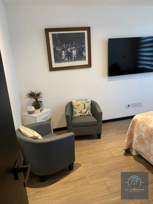 Lindo apartamento en venta en IQ10 - 11