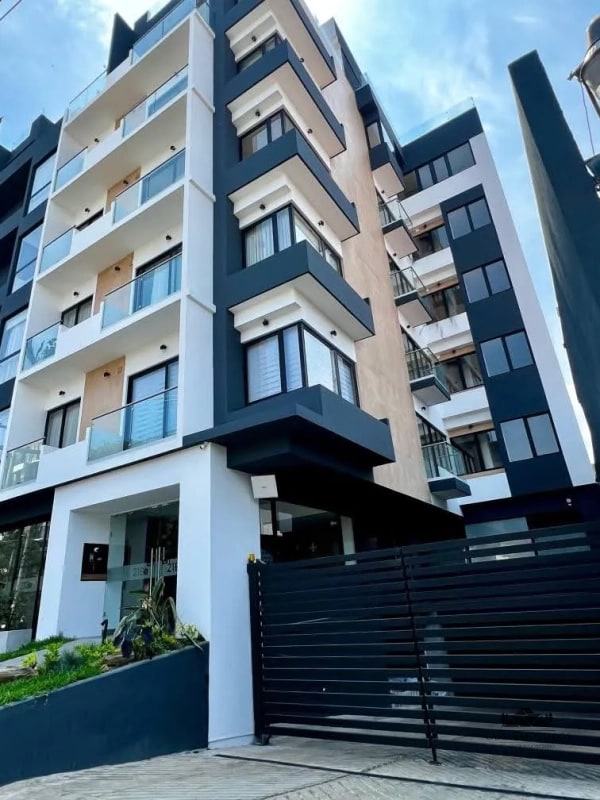 APARTAMENTO EN VENTA ZONA 15 - 1