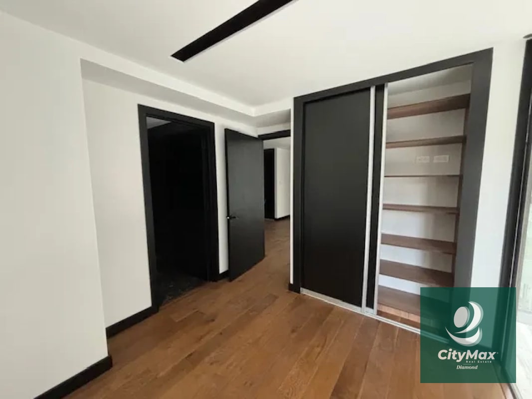 Apartamento en re venta en zona 11 Villa Mariscal - 3