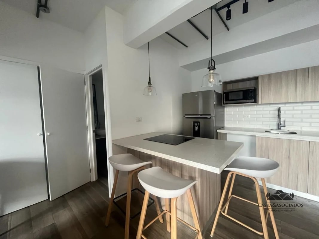APARTAMENTO EN VENTA ZONA 13 - 8