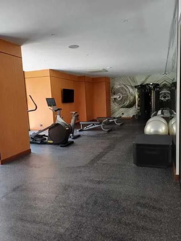 Venta de apartamento en zona 10 Reserva Diez de 3 dormitorios y dormitorio de servicio — Apartamento en Venta en Reserva Diez, Zona 10, Guatemala, Ciudad — foto 3 de 10