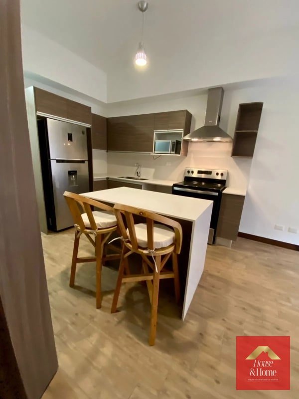 Apartamento amueblado en venta zona 10 - Actualmente rentado - 5
