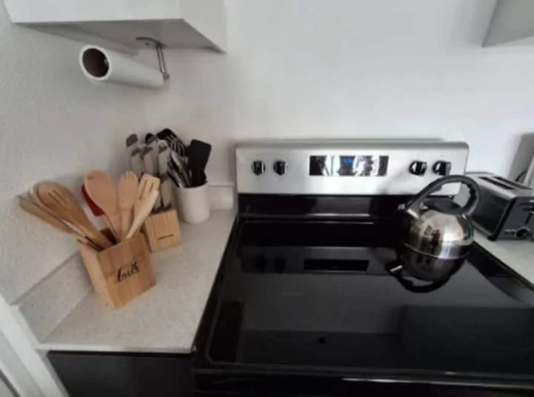Apartamento en Renta, Parque Mateo zona 7. Amueblado y equipado! — Apartamento en Alquiler en Parque Mateo, Zona 7, Guatemala, Ciudad — foto 14 de 14