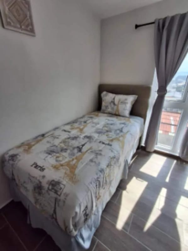 Apartamento en Renta, Parque Mateo zona 7. Amueblado y equipado! — Apartamento en Alquiler en Parque Mateo, Zona 7, Guatemala, Ciudad — foto 10 de 14