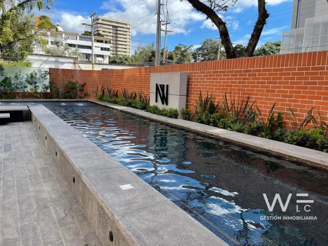VENDO APARTAMENTO ZONA 14 - 10