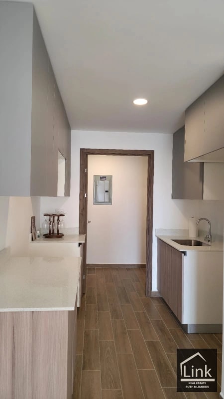 ALQUILER DE APARTAMENTO ZONA 14 PARQUE 14 - 3