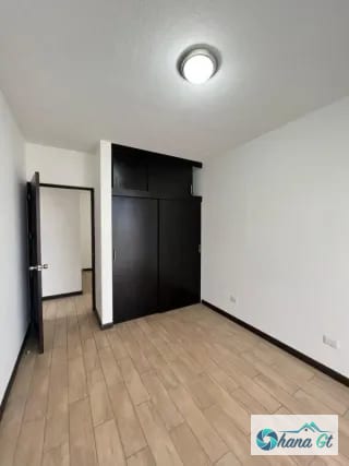 APARTAMENTO EN RENTA KM19.5 CARRETERA A FRAIJANES CAES — Apartamento en Alquiler en Carretera a El Salvador, Guatemala, Ciudad — miniatura 5 de 8