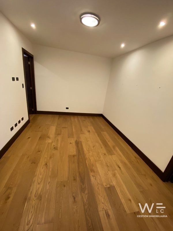 VENDO APARTAMENTO ZONA 16 - 4