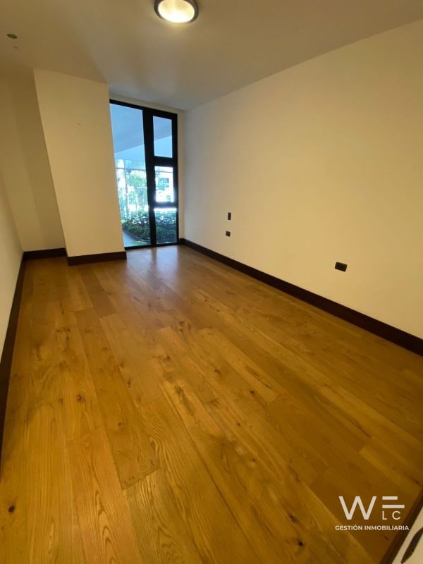 VENDO APARTAMENTO ZONA 16 - 10
