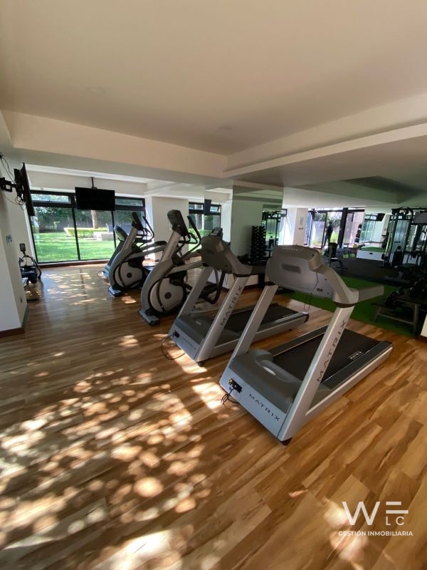 VENDO APARTAMENTO ZONA 16 - 15