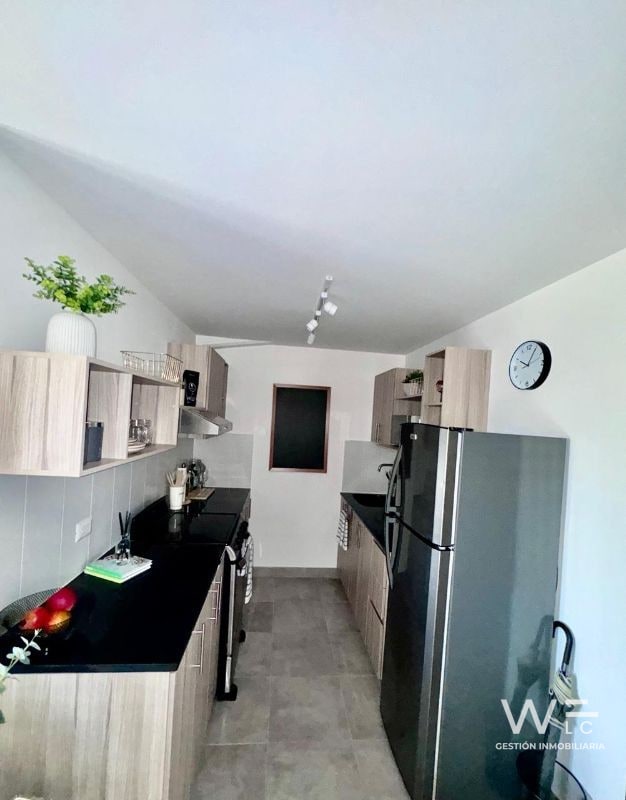 VENDO APARTAMENTO ZONA 10 CODIGO: 1001-R-470 - 4