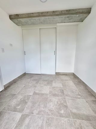 Vendo Apartamento Zona 10 Codigo: 1001-R-470 — Apartamento en Venta en Fiamene, Zona 10, Guatemala, Ciudad — miniatura 11 de 14