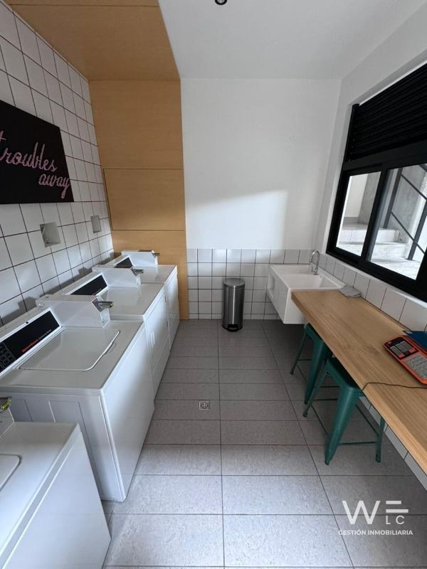 VENDO APARTAMENTO ZONA 10                  CODIGO: 1001-R-470 - 9