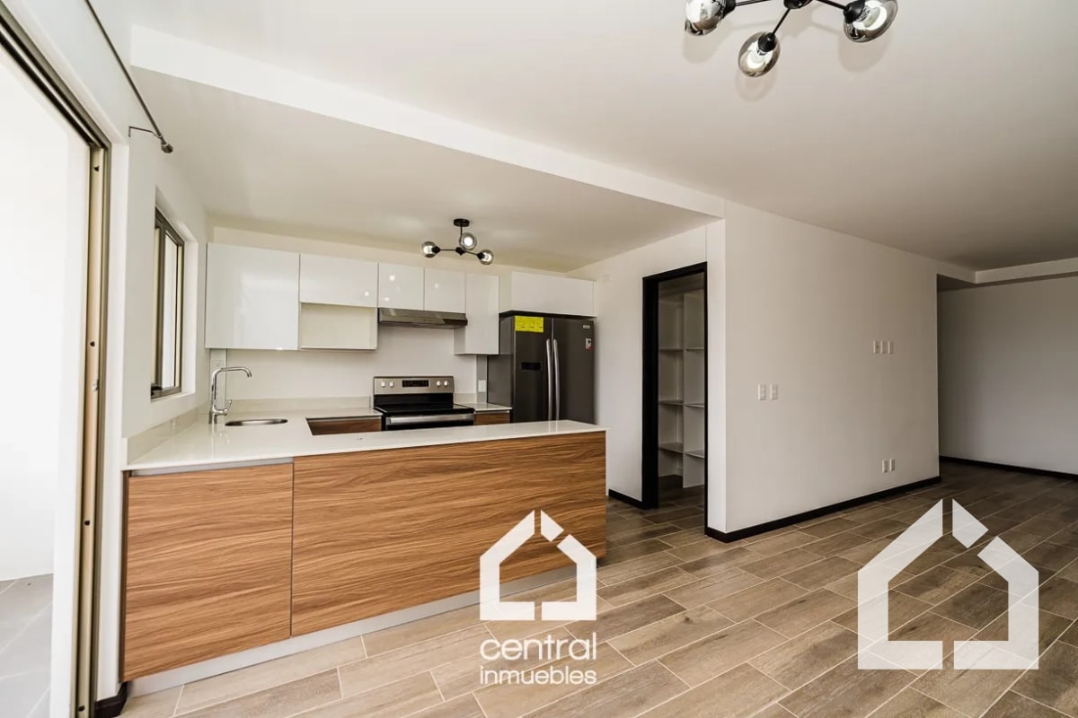 Amplio y moderno apartamento de 3 habitaciones en RENTA en Segheria zona 14 - 11