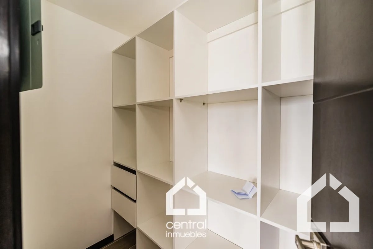 Amplio y moderno apartamento de 3 habitaciones en RENTA en Segheria zona 14 - 10