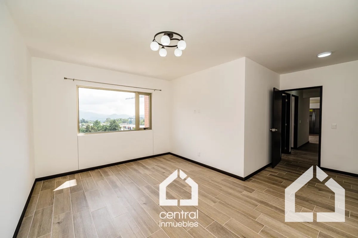 Amplio y moderno apartamento de 3 habitaciones en RENTA en Segheria zona 14 - 5