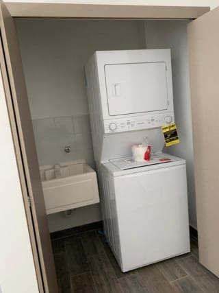 Apartamento en renta Lirios de Cayala — Apartamento en Alquiler en Zona 16, Guatemala, Ciudad — miniatura 7 de 17