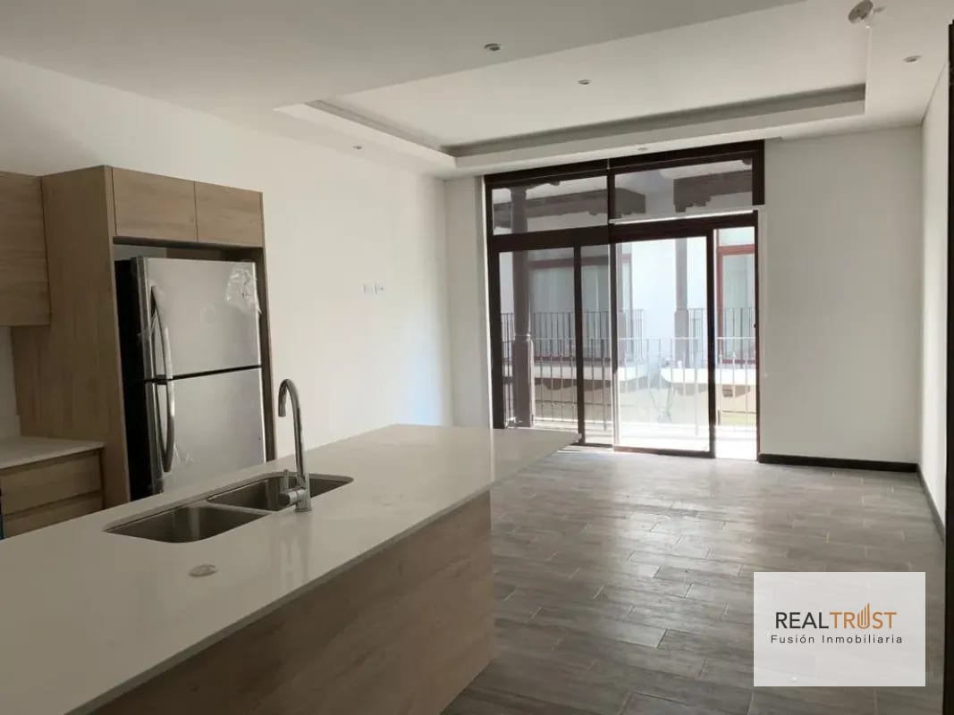 Renta Apartamento en Lirios de Cayala — Apartamento en Alquiler en Zona 16, Guatemala, Ciudad — foto 1 de 15
