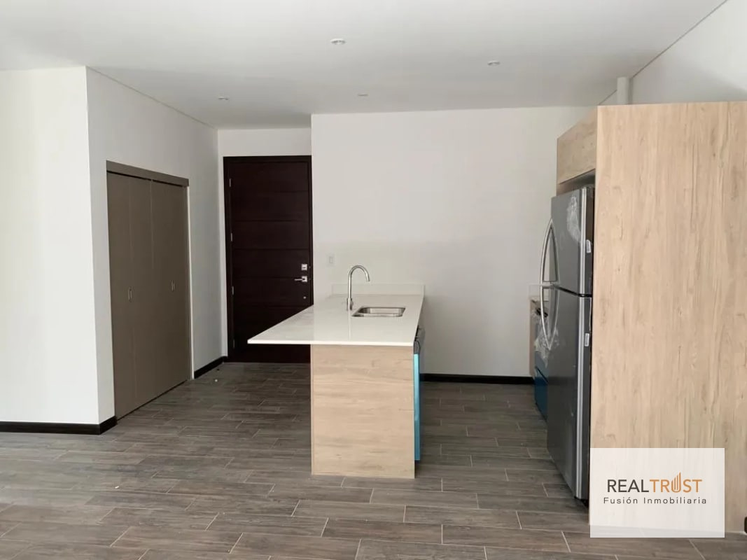 Renta Apartamento en Lirios de Cayala - 15
