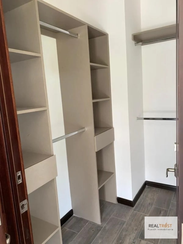 Renta Apartamento en Lirios de Cayala - 8