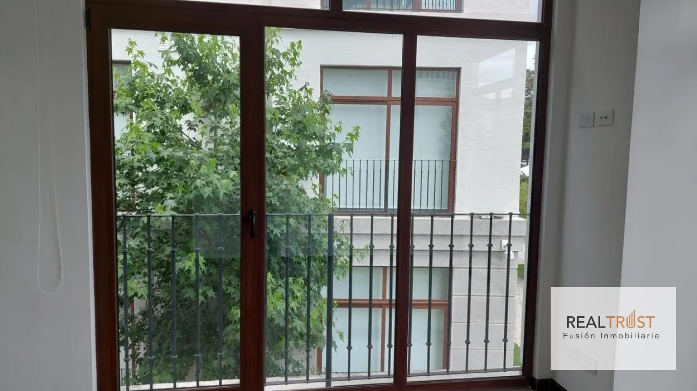 Renta Apartamento en Lirios de Cayala - 2