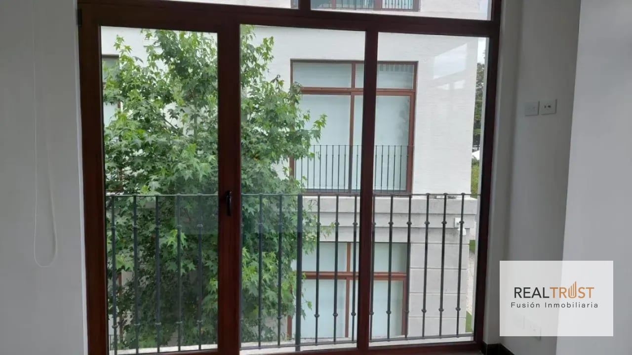 Renta Apartamento en Lirios de Cayala — Apartamento en Alquiler en Zona 16, Guatemala, Ciudad — foto 2 de 15