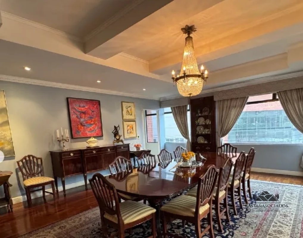 APARTAMENTO EN VENTA ZONA 10 - 8