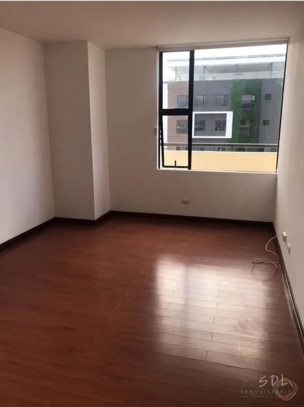 Zona 15, edificio Orleans - 2