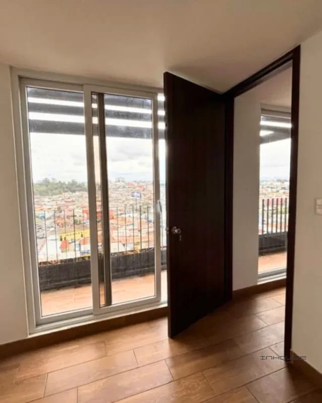 Apartamento en Venta Zona 2 Nivel Alto para Inversionista — Apartamento en Venta en Edificio Roque, Zona 2, Guatemala, Ciudad — foto 2 de 11
